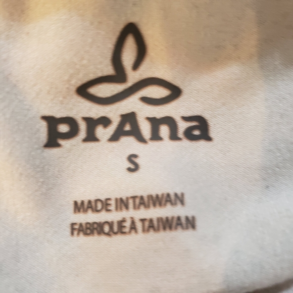 Prana Size Small - Picture 2 of 3